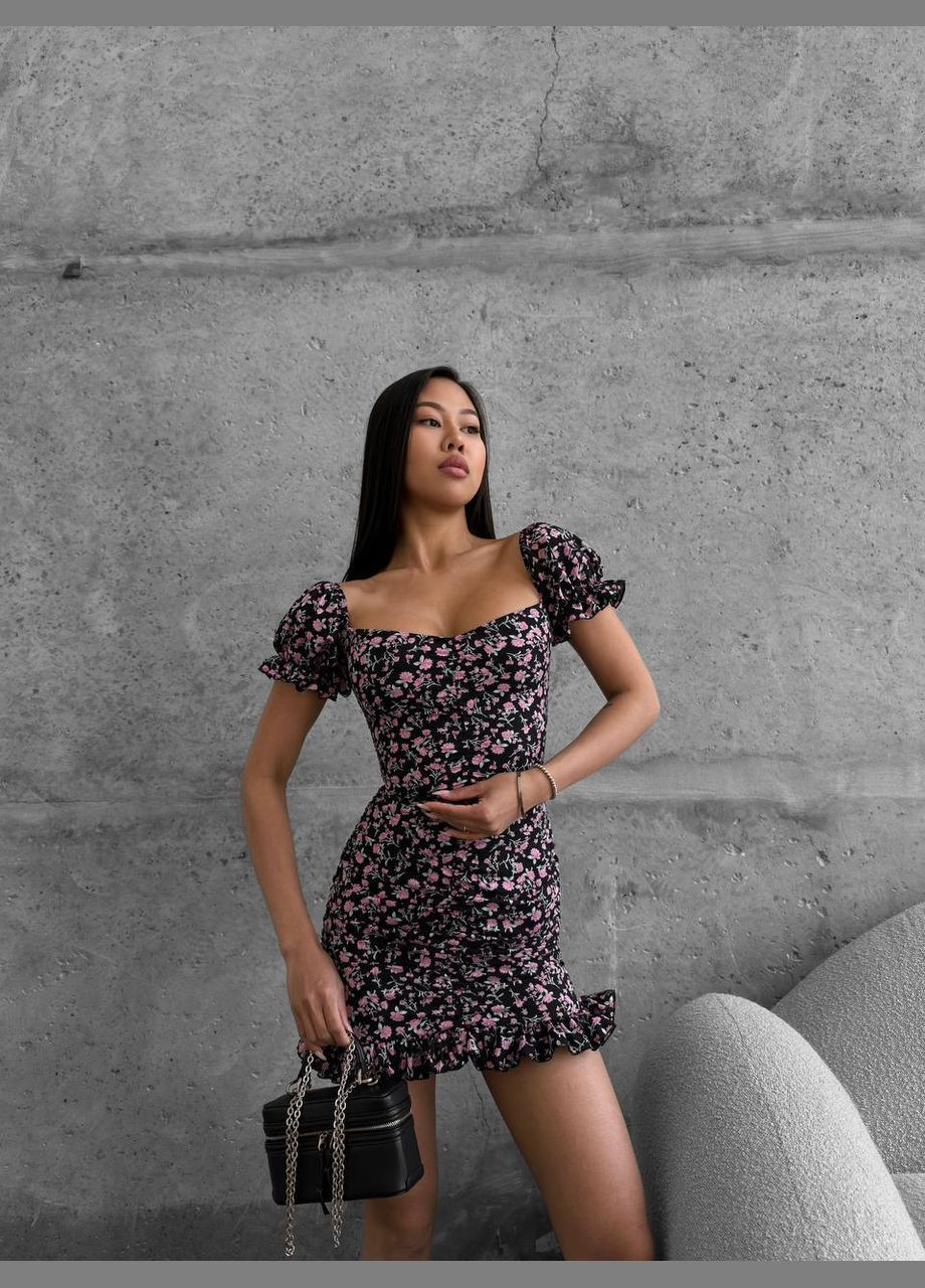 Черное кэжуал легкое платье в цветочный принт силуэтная Adelante с цветочным принтом