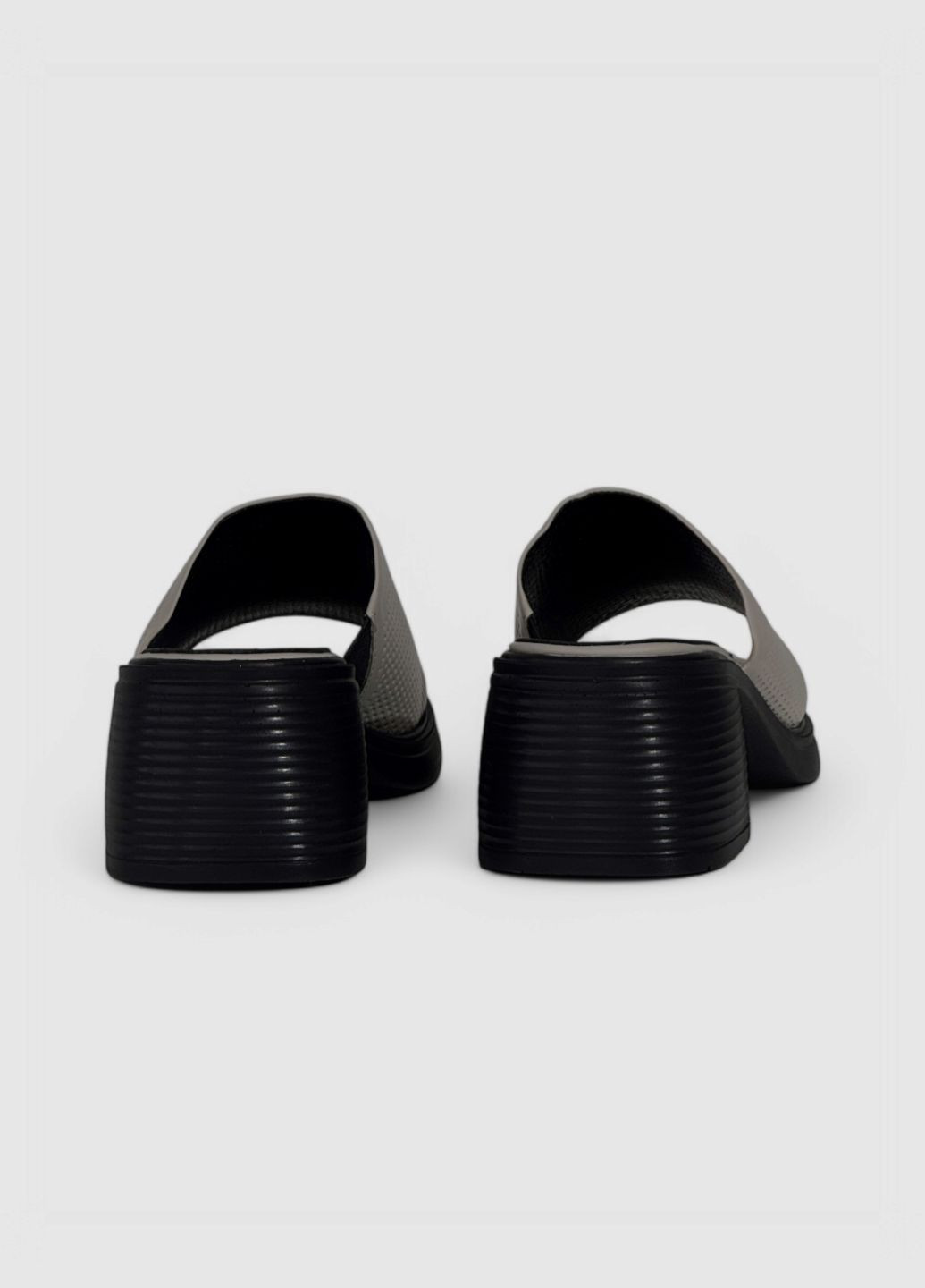 Кофейные шлепанцы женские из натуральной кожи Sherlock Soon