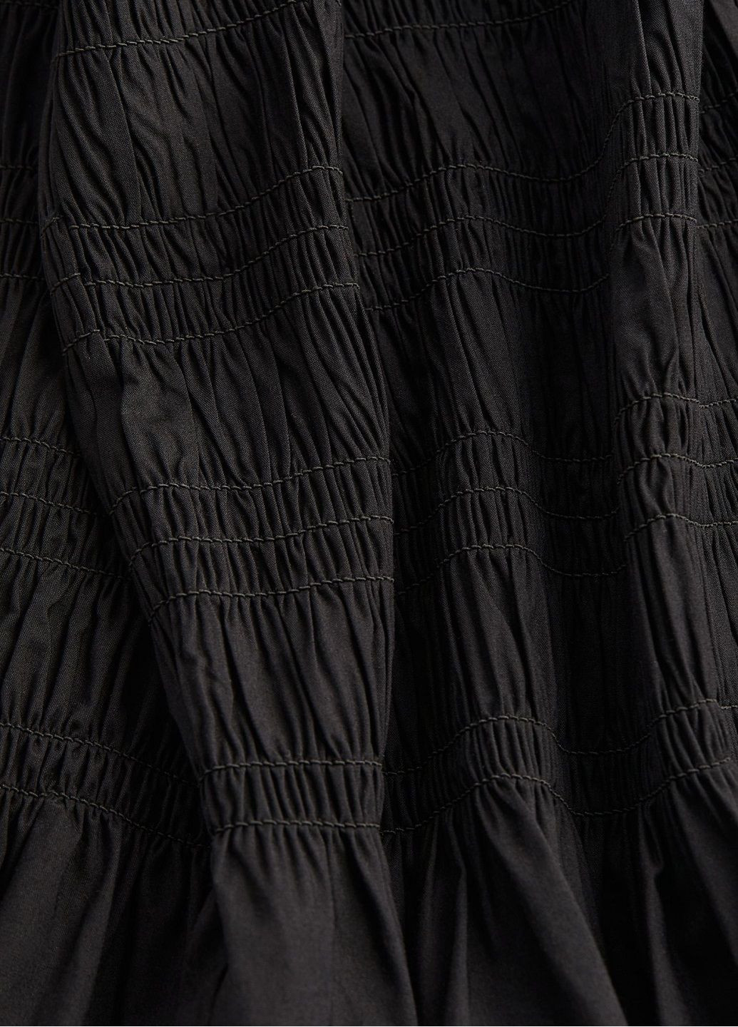 Черное кэжуал платье H&M с цветочным принтом