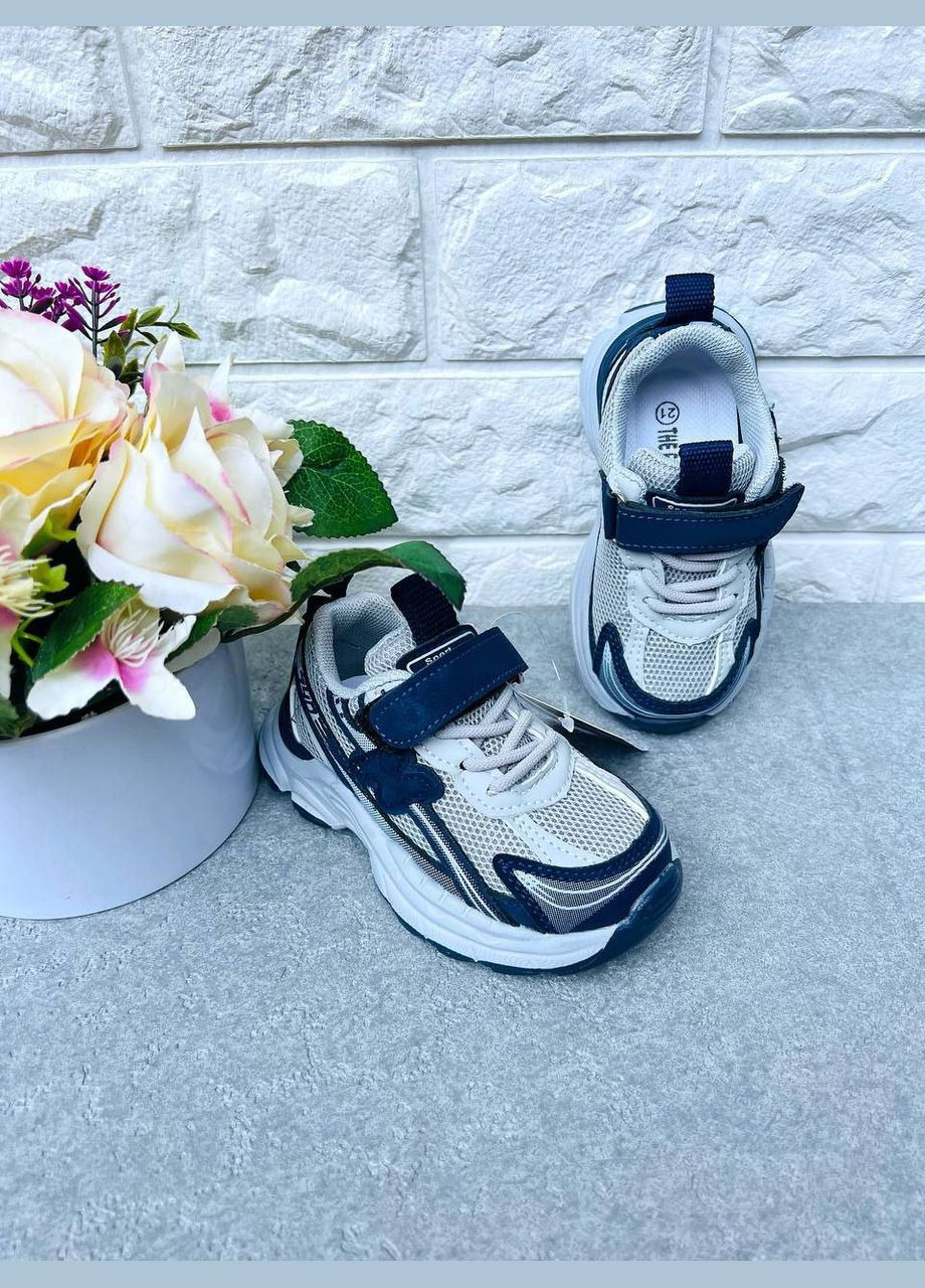 Сірі кросівки для хлопчика No Brand