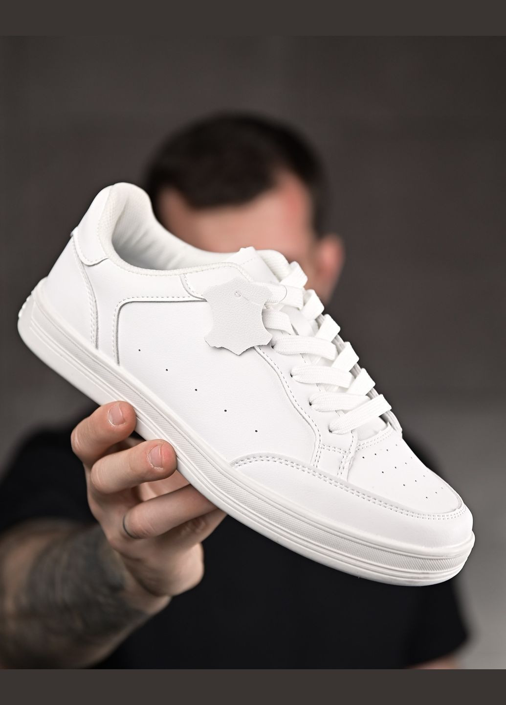 Белые демисезонные мужские демисезонные кроссовки белые с белой подошвой Freedom