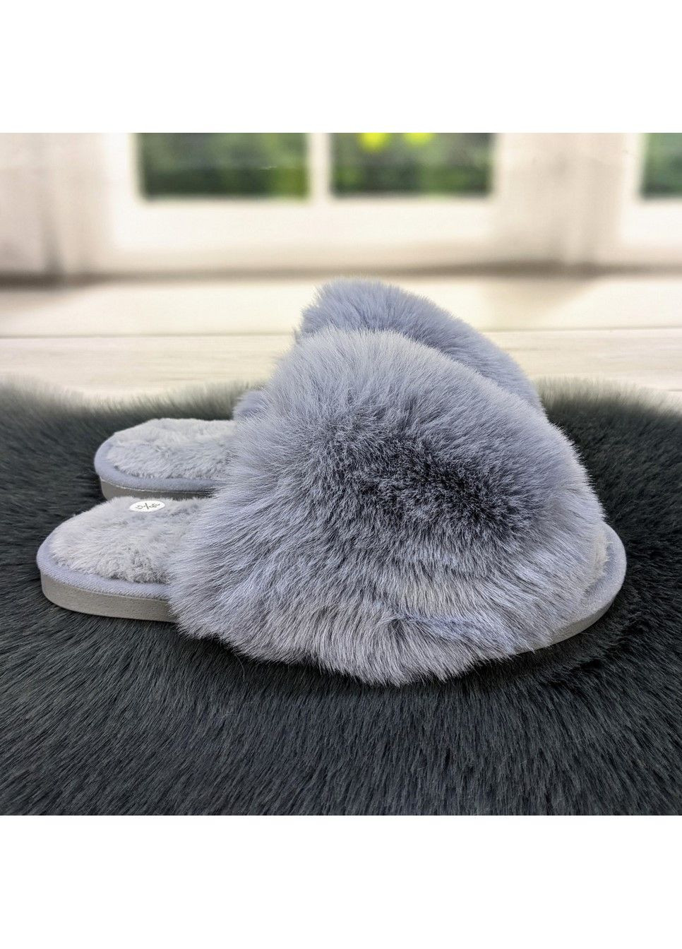 Серые тапочки меховые женские с открытым носком Fashion