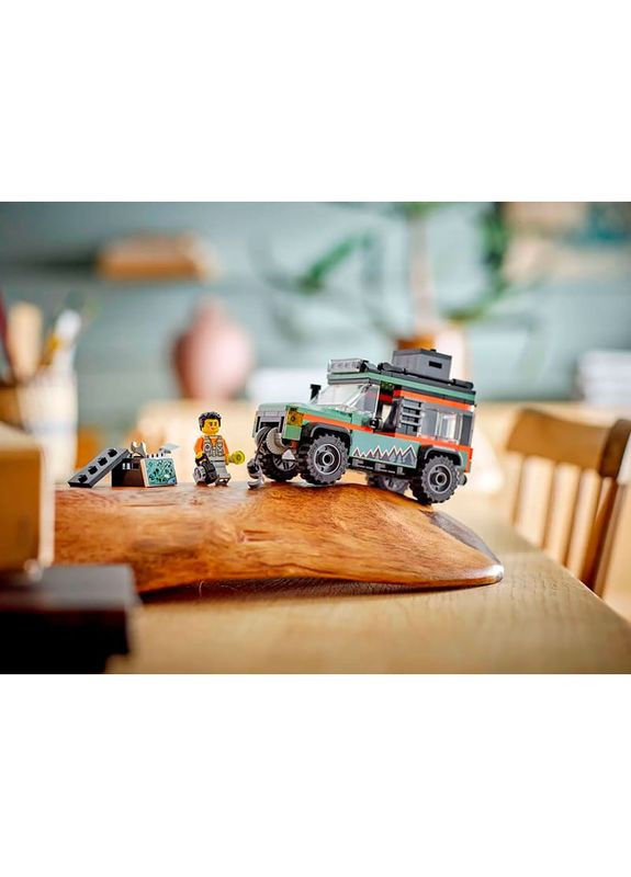 Конструктор City Позашляхова гірська вантажівка 4x4 221 деталь (60447) Lego (330224650)