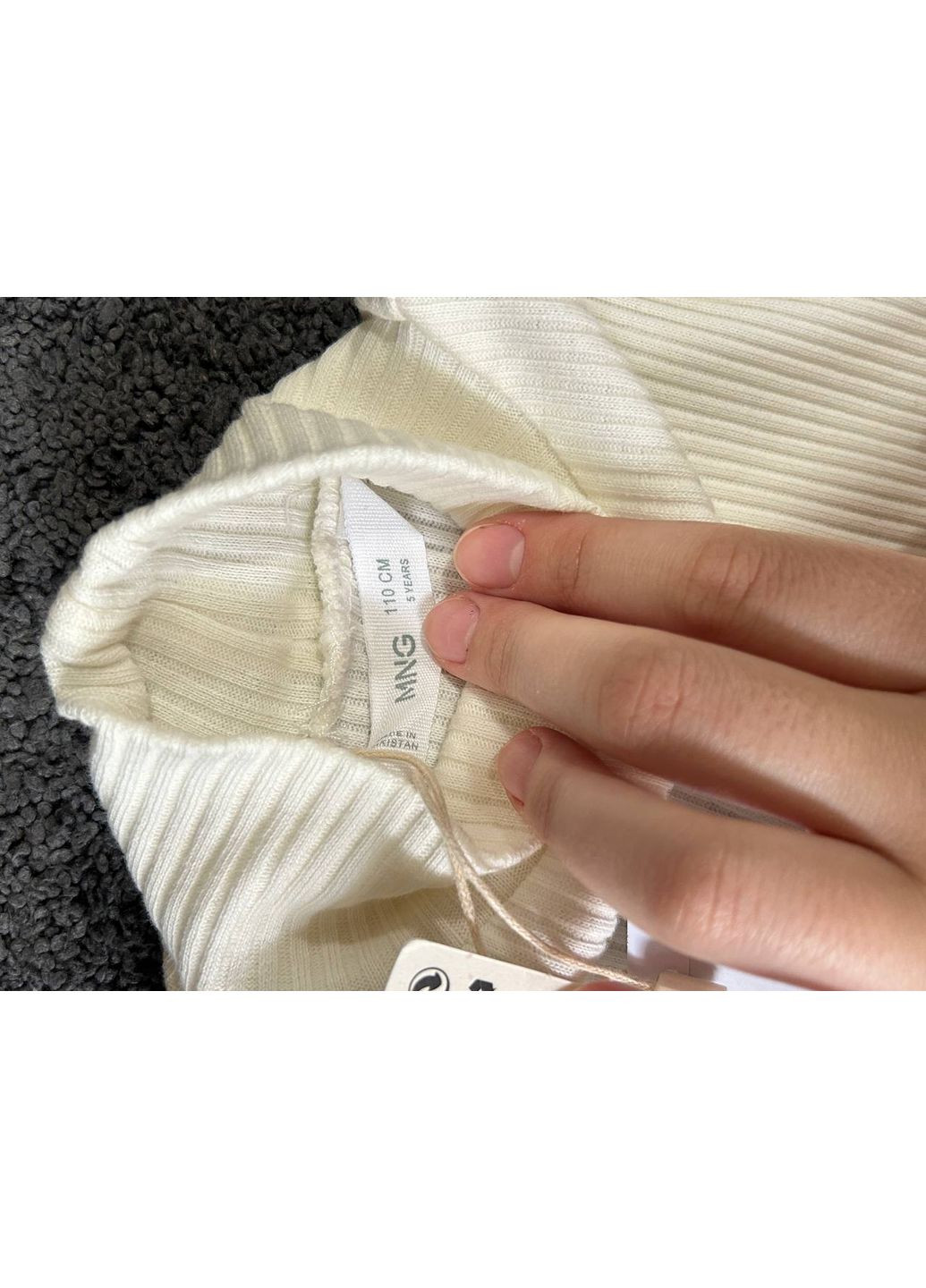 Кофта, лонгслів, кофточка, легка кофта для дівнчики 5 роки No Brand (353694724)