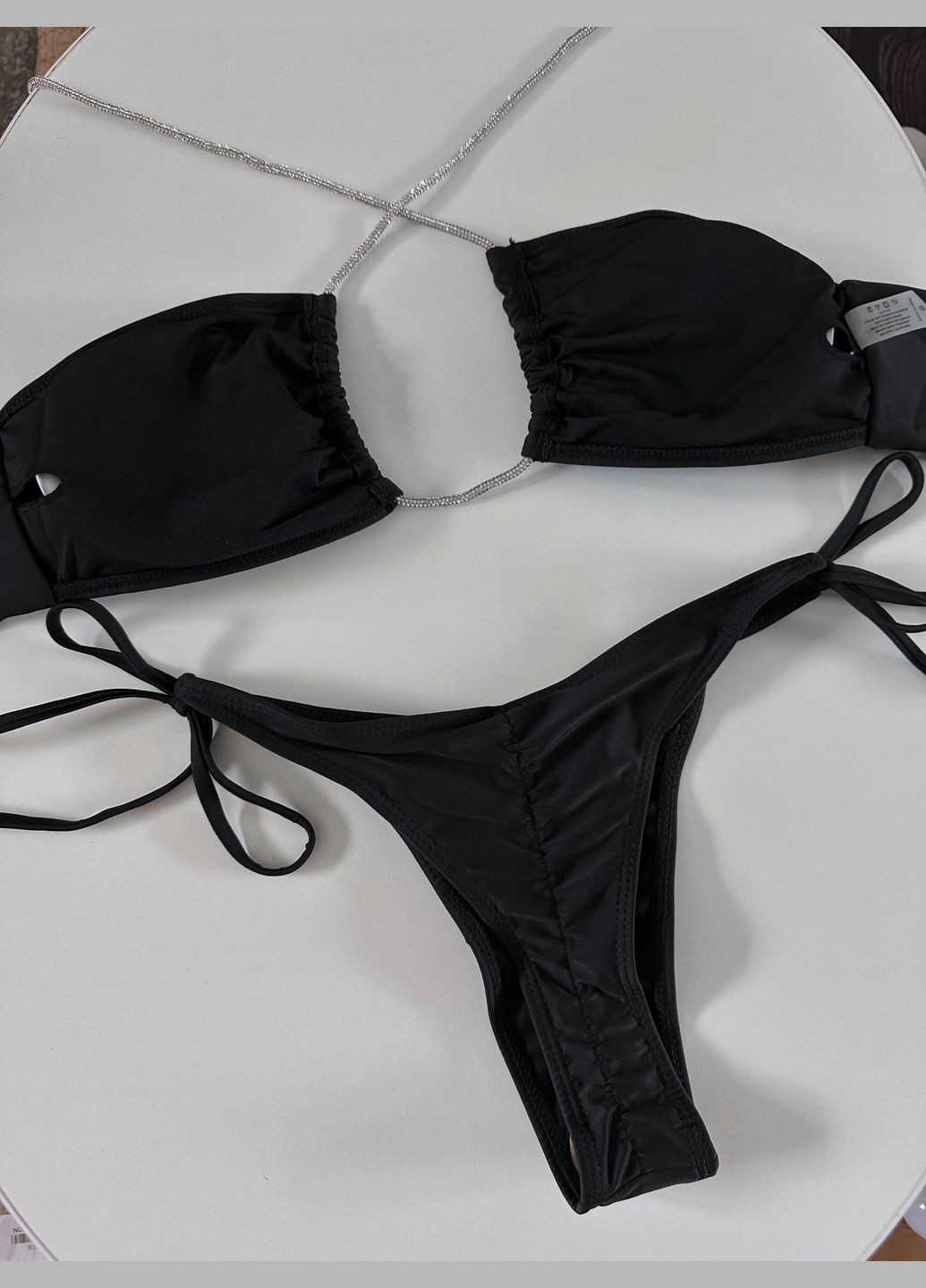 Чорний літній жіночий роздільний купальник зі стразовим джгутом crystallia рожевий No Brand