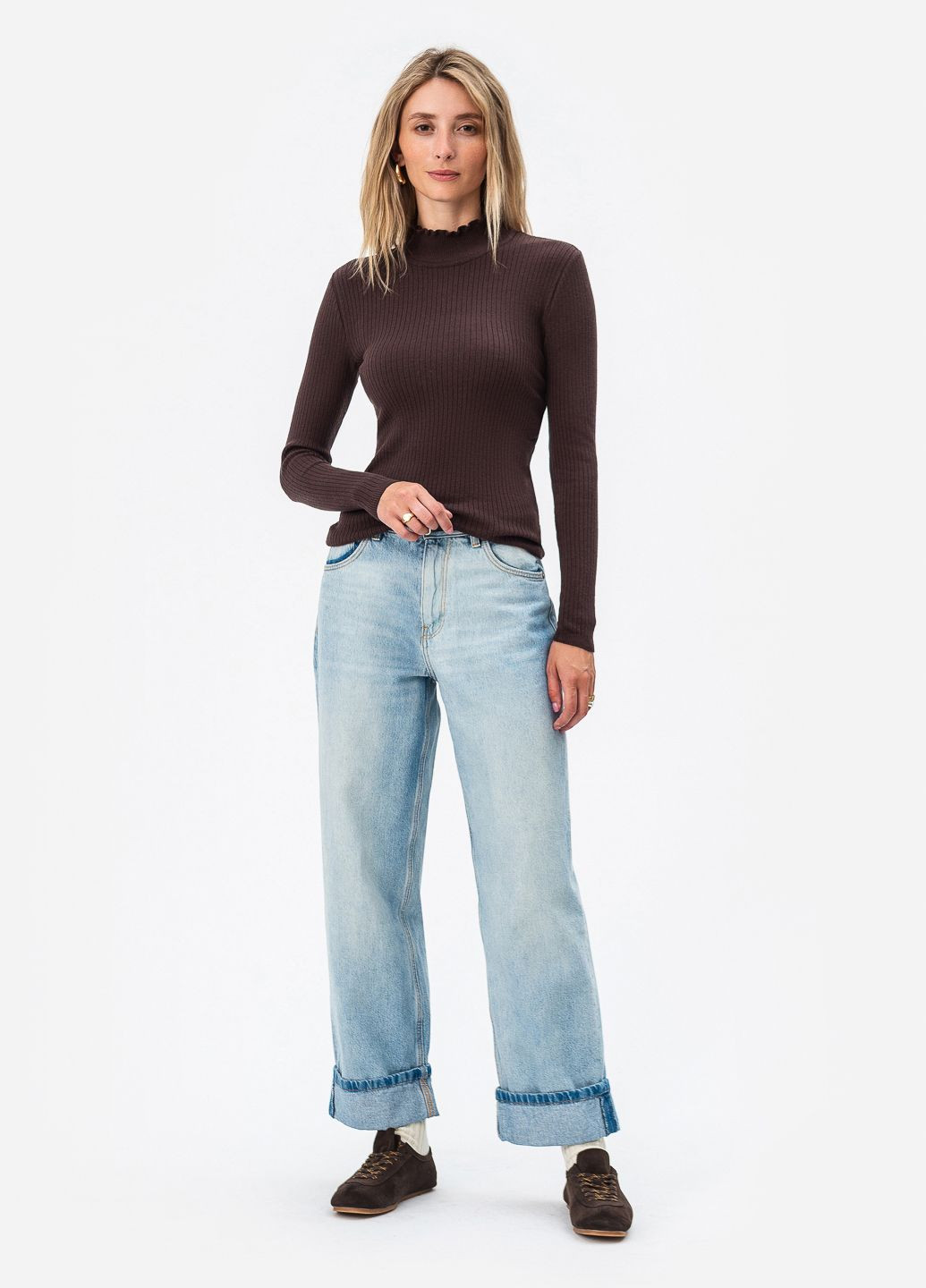 Елегантний лонгслів з хвилястим коміром - стійкою. SVTR (361361980)