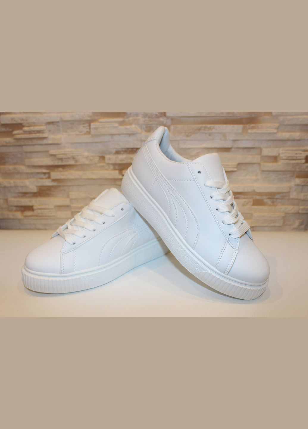 білі на шнурівці No Brand Кросівки жіночі білі демісезони (319155103)