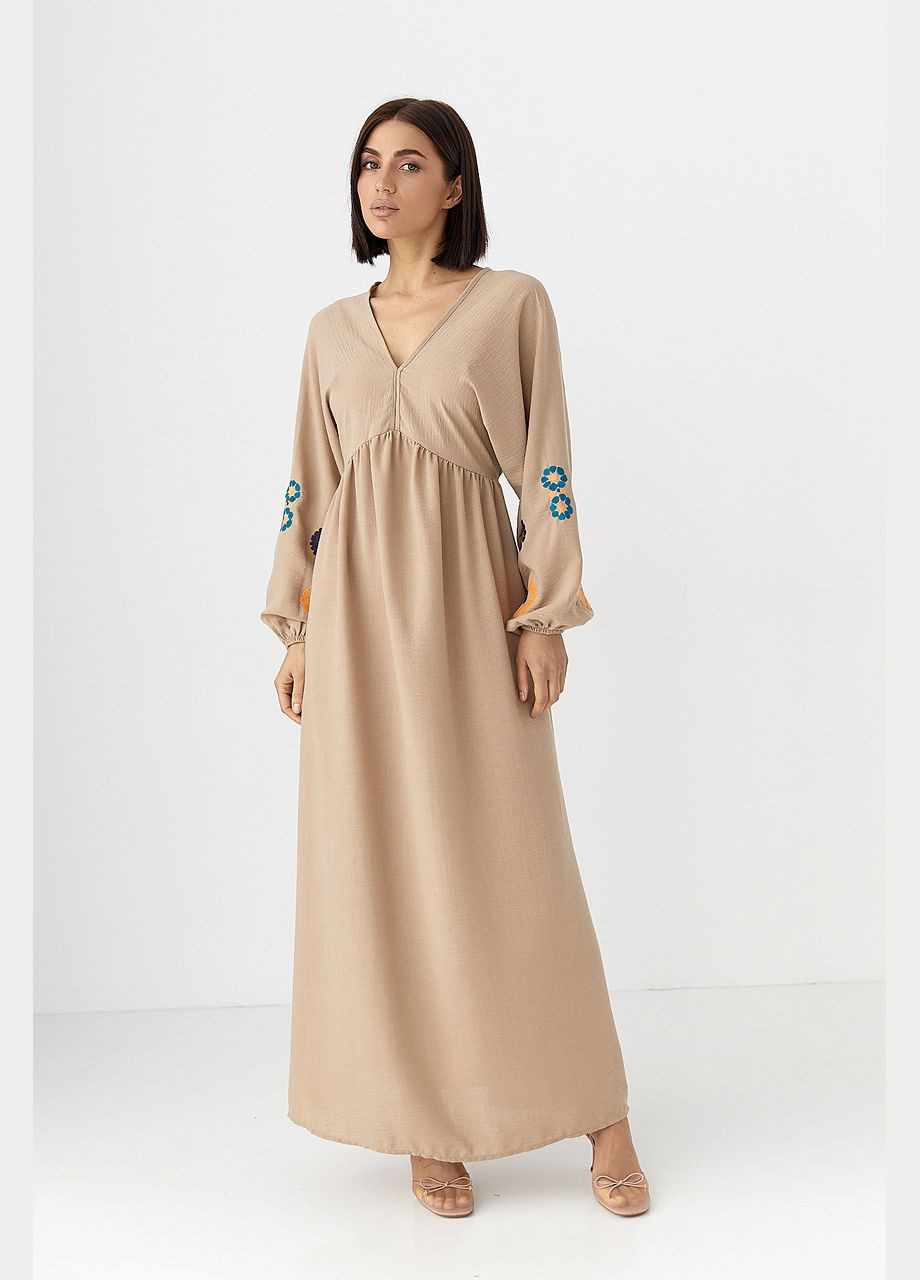 Кавова довга сукня з вишитими - кавовий Lurex трикотаж (324393021)