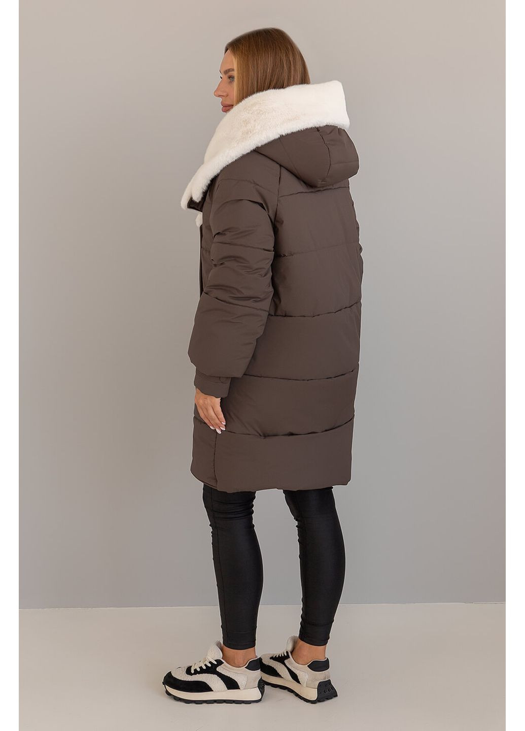Коричневая зимняя зимня куртка фрея MioRichi