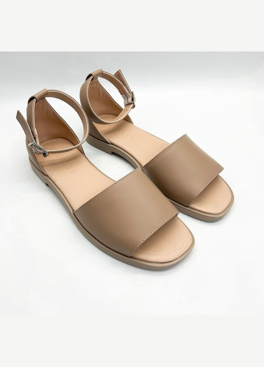 Бежевые босоножки (р) кожа 0-1-1-972-8 Danler с ремешком