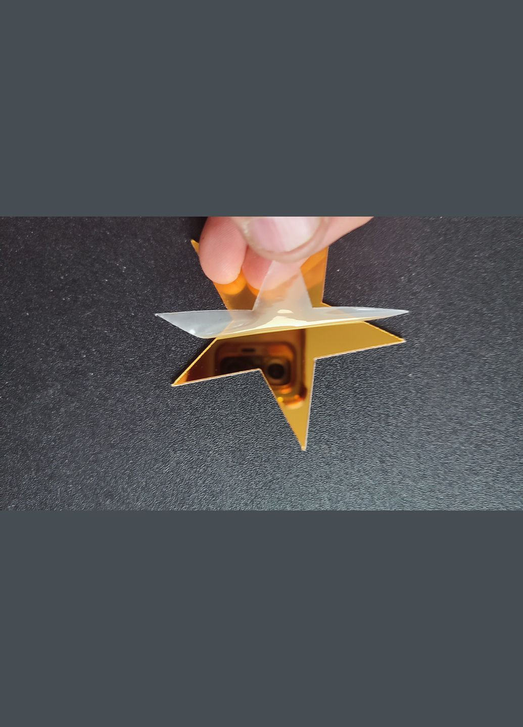 Золоті наклейки пластикові зірки від 3,2 до 6,5 см 20 шт. набір Б336 No Brand (323223732)