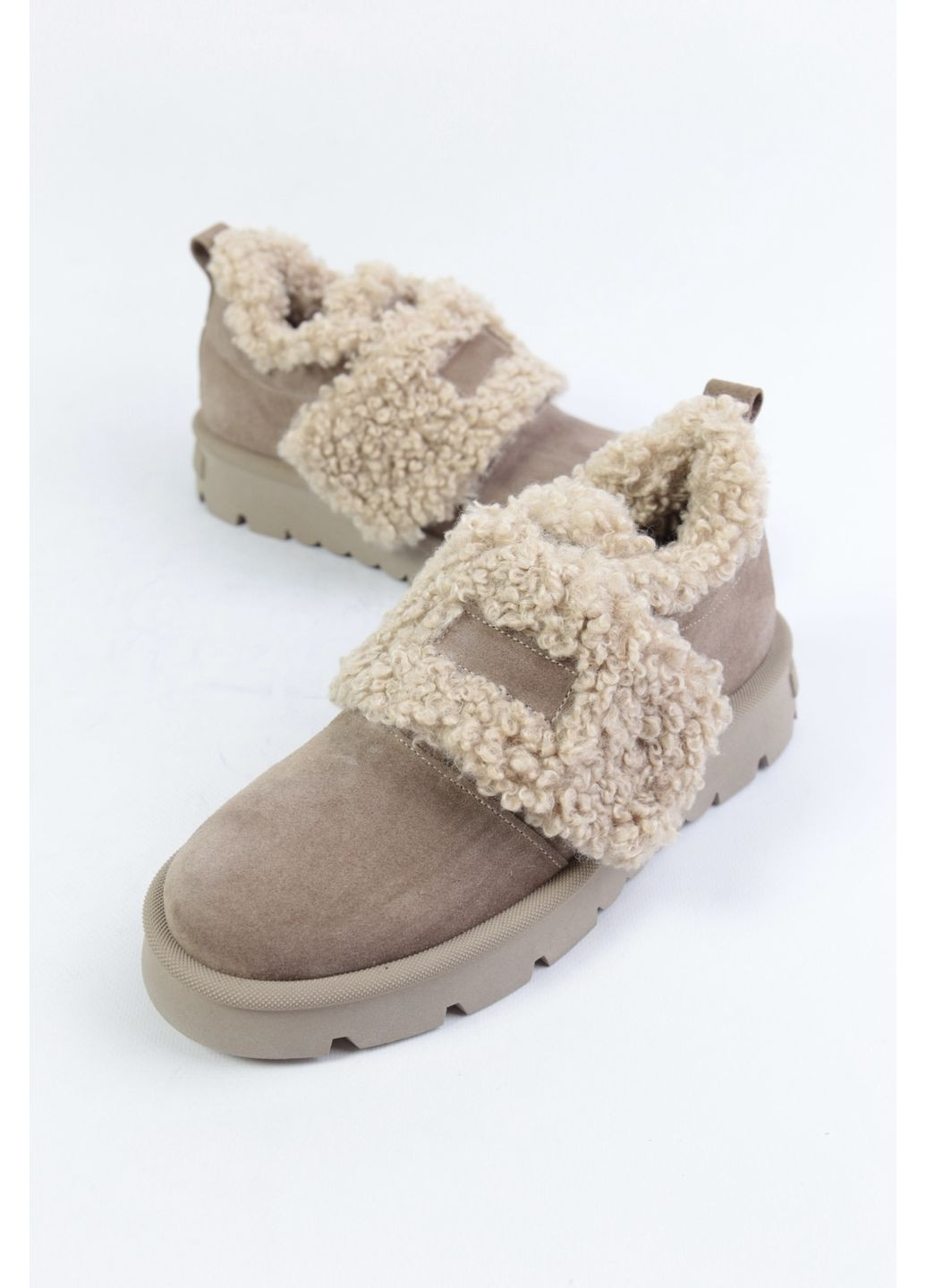 Зимние ботинки Benito из натуральной замши