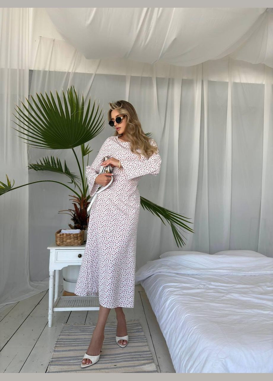 Белое повседневный платье женское - длина макси, с принтом JUGO с абстрактным узором