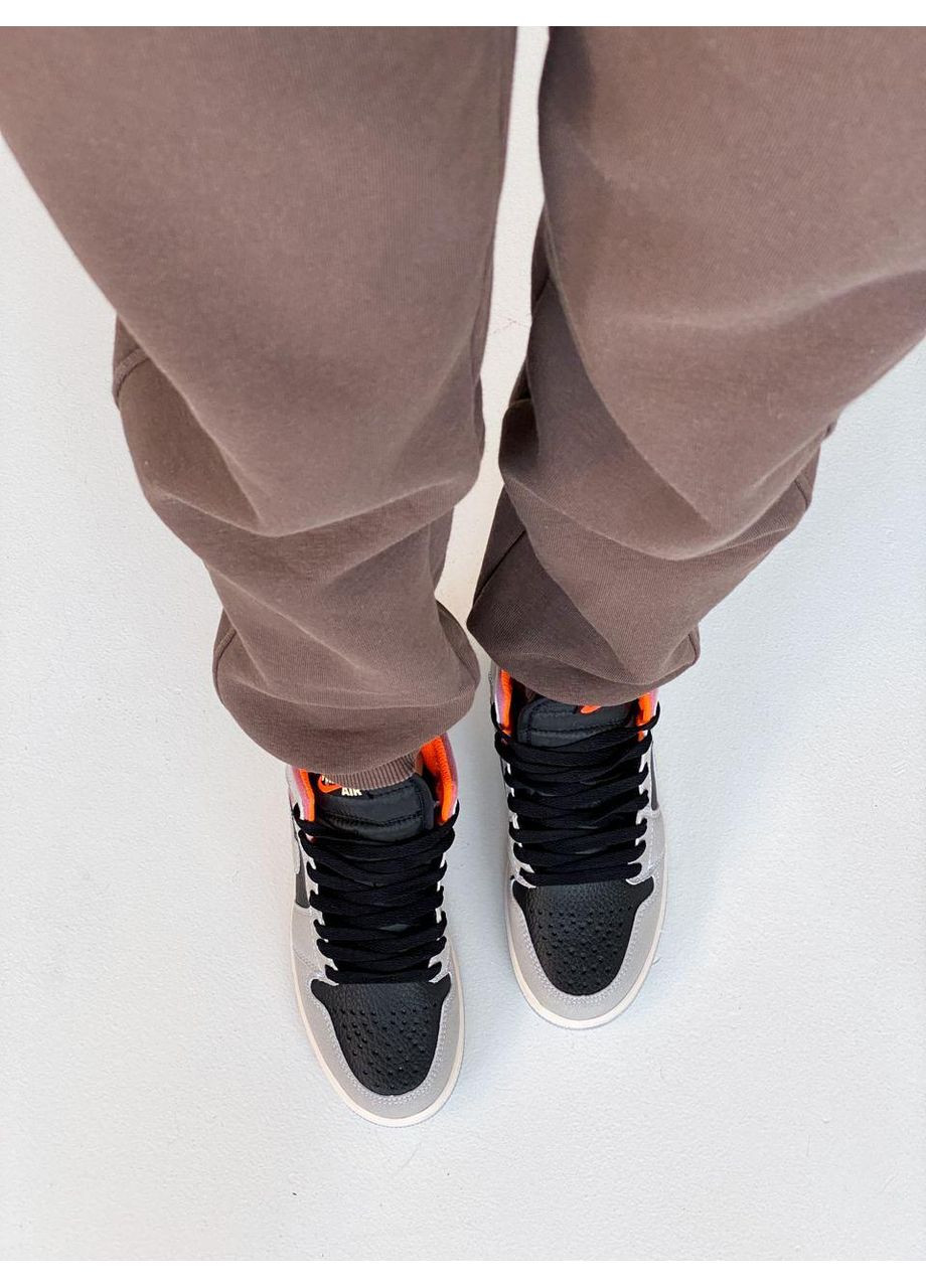 Серые демисезонные кроссовки мужские nike air jordan 1 retro grey crimson найк аир джордан No Brand