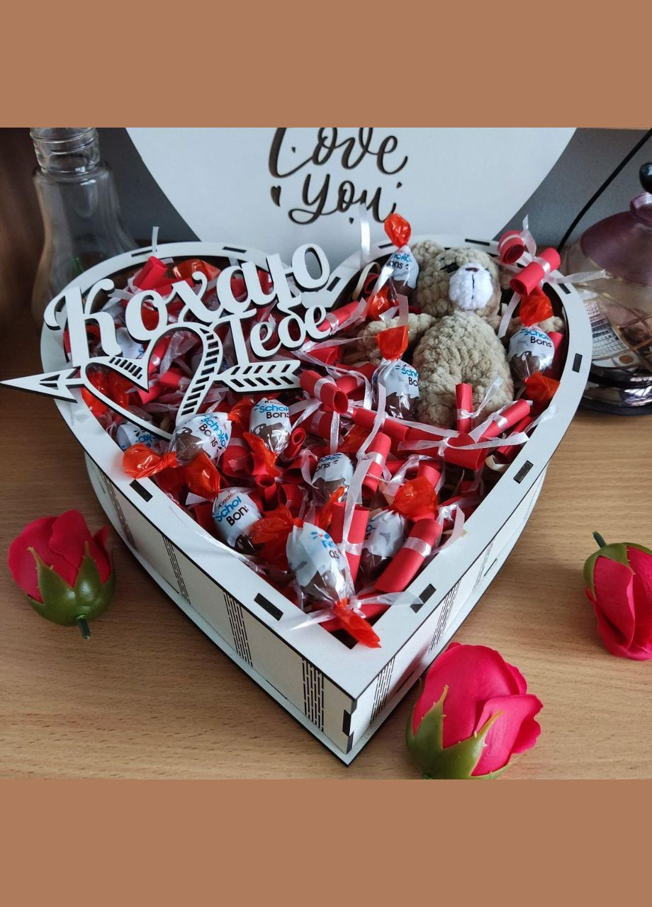 Подарунковий бокс для коханої з м'якою іграшкою, цукерками та 101 причиною «Чому я тебе люблю» (ar158) No Brand (317275937)