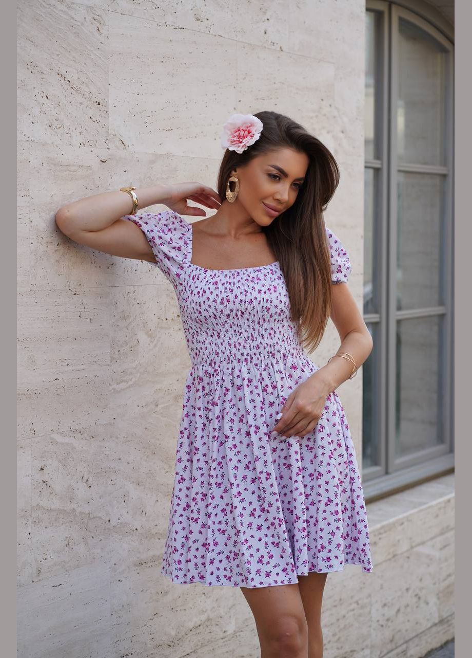 Белое повседневный, праздничный женское платье мини в цветочном принте. Avanti с цветочным принтом