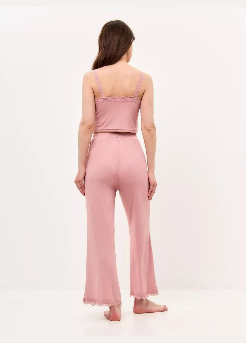 Розовая всесезон пижама julia брючная в рубчик набор майка брюки брюки с декором рюши майка + брюки No Brand Піжама в рубчик Julia чорний