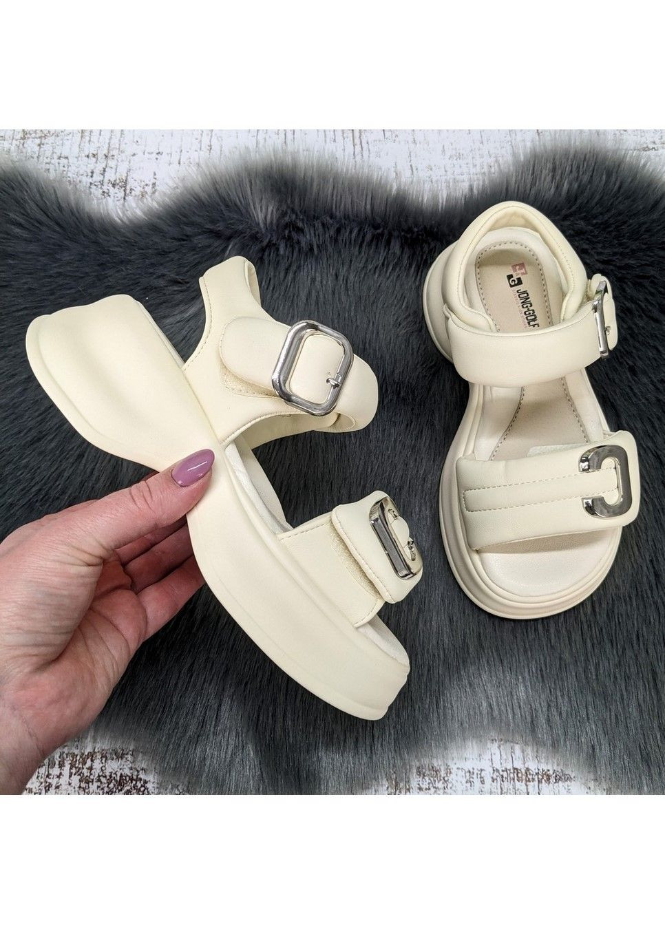 Босоніжки сандалі дитячі для дівчинки Jong Golf (330573813)