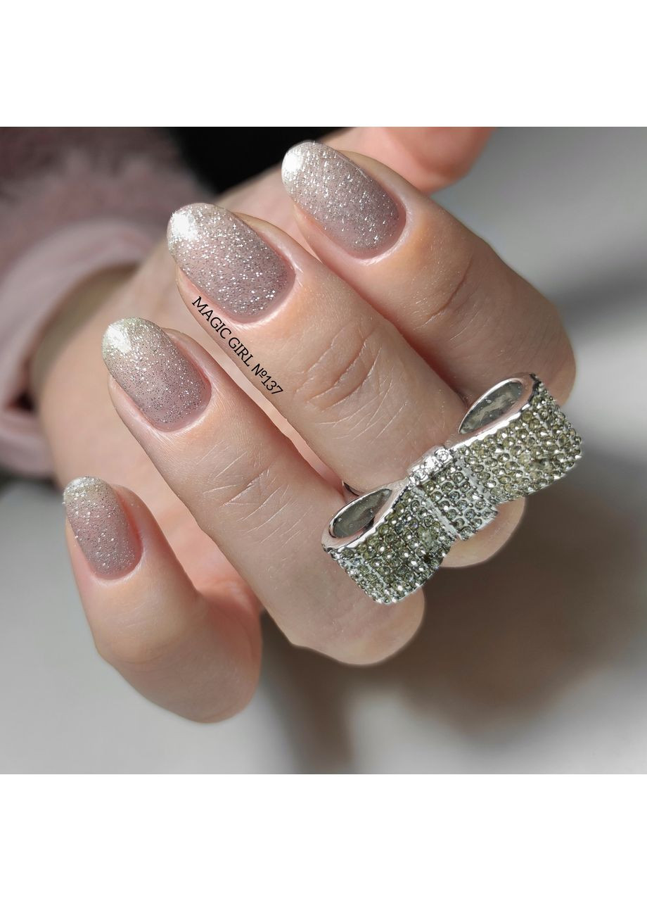 Гель-лак 137 кришталева блискітка 8 мл Magic Girl (370388685)