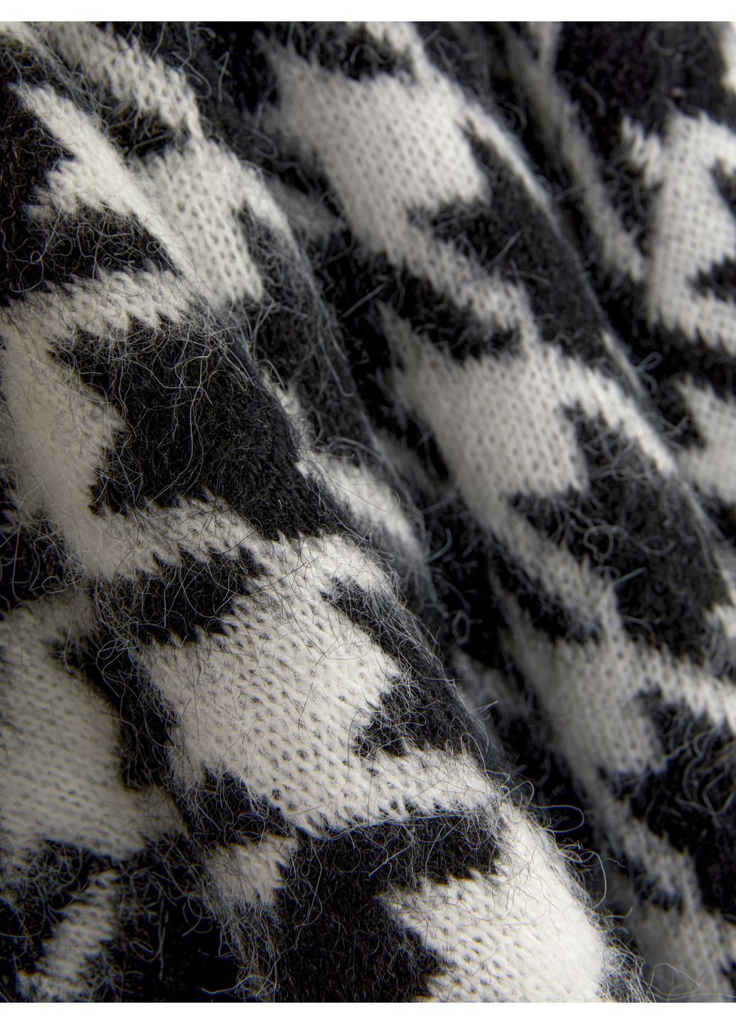 Черно-белый джемпер зима,черный-белый, Primark