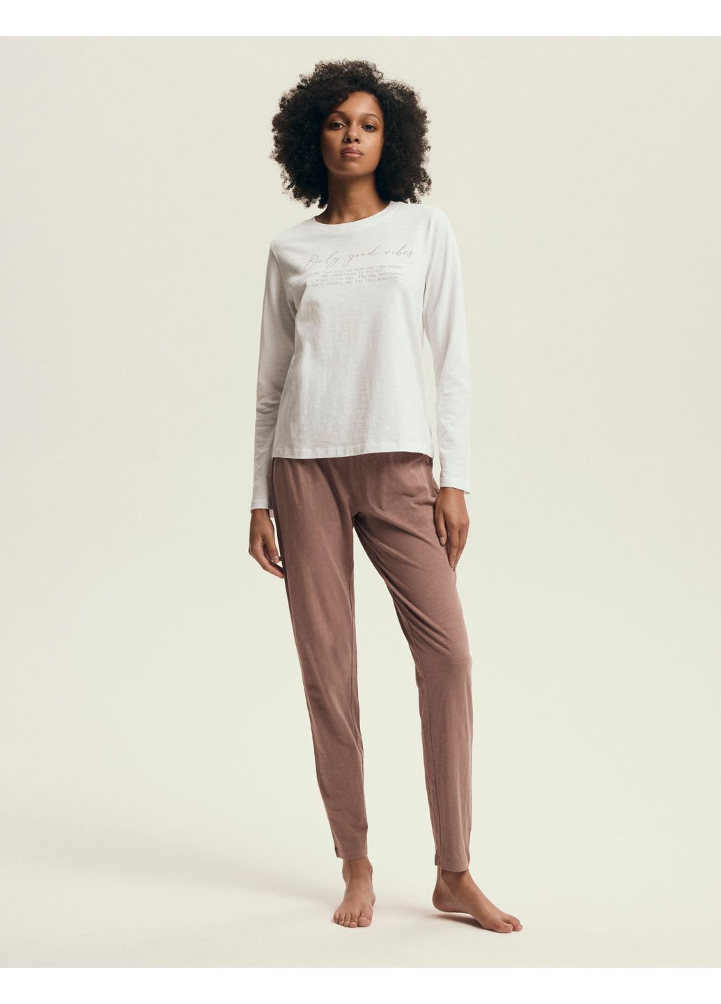 Молочная всесезон женская пижама кофта + брюки Henderson