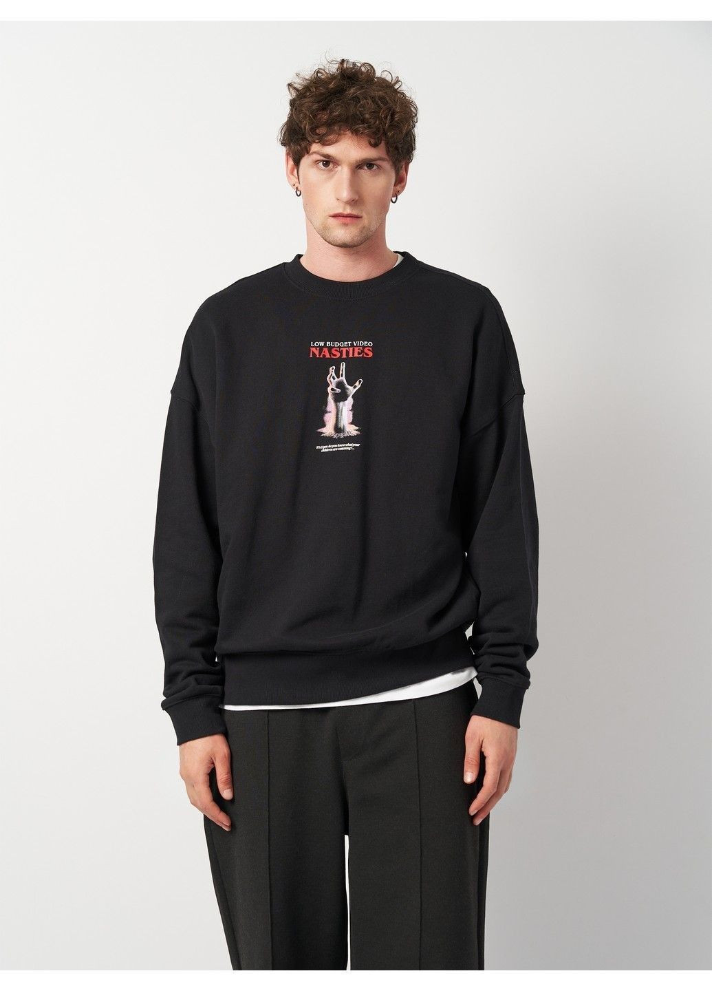 Чорний світшот H&M напис (366343302)