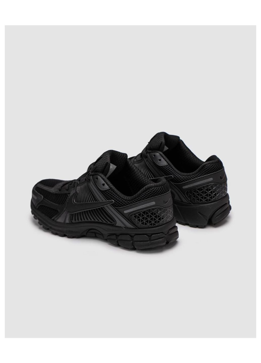 Чорні всесезонні кросівки nike No Brand Air Zoom Vomero 5 Triple Black