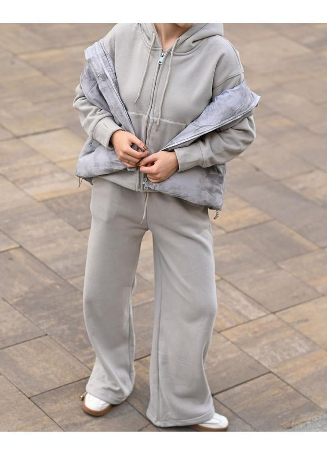 Женский спортивный костюм Milk 3в1 серый No Brand (366065515)