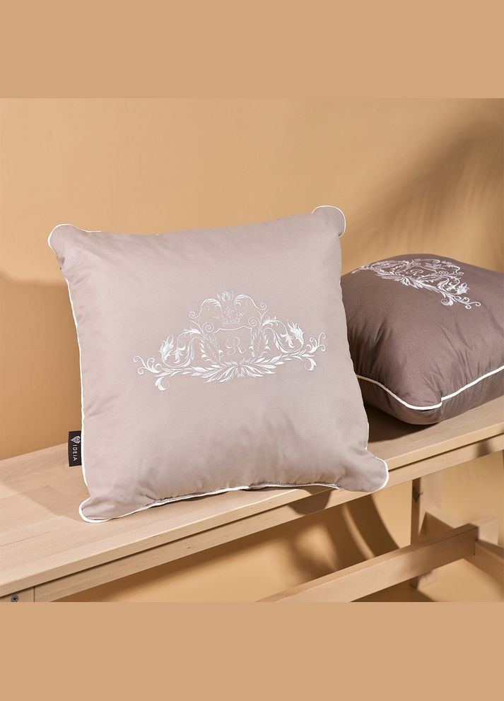 Подушка декоративная Royal с вышивкой светло-серая IDEIA (315146462)