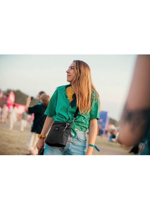 Женская сумка антивор GO Crossbody Pouch 4 ст. защиты 3.5 л (35125130) Pacsafe (335405110)