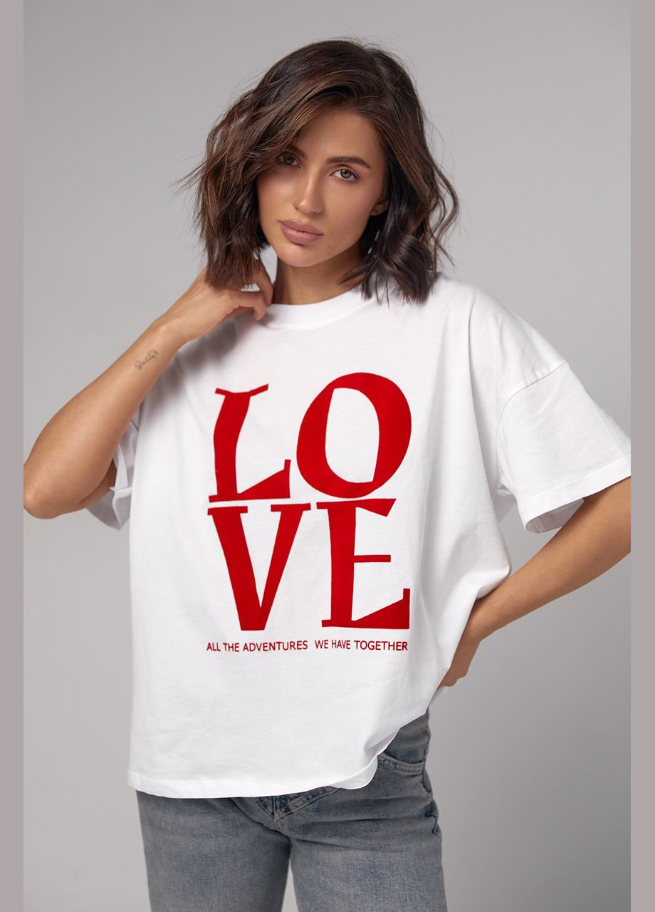 Белая летняя женская хлопковая футболка с надписью love - белый Lurex