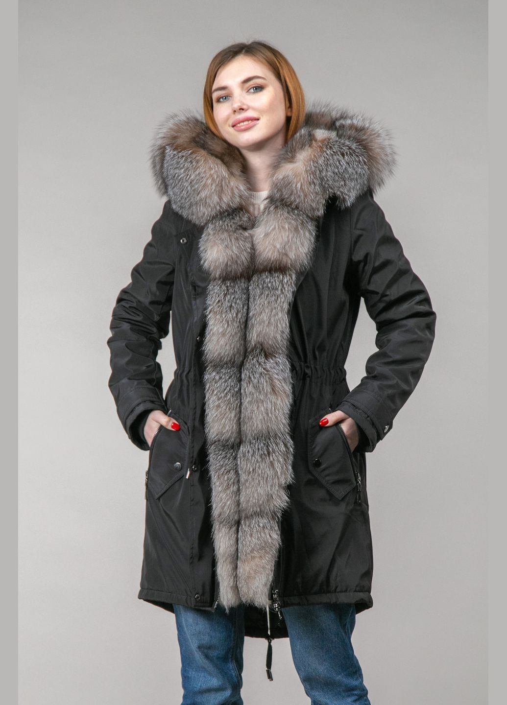 Парка жіноча чорна з блюфростом Chicly Furs (290665109)