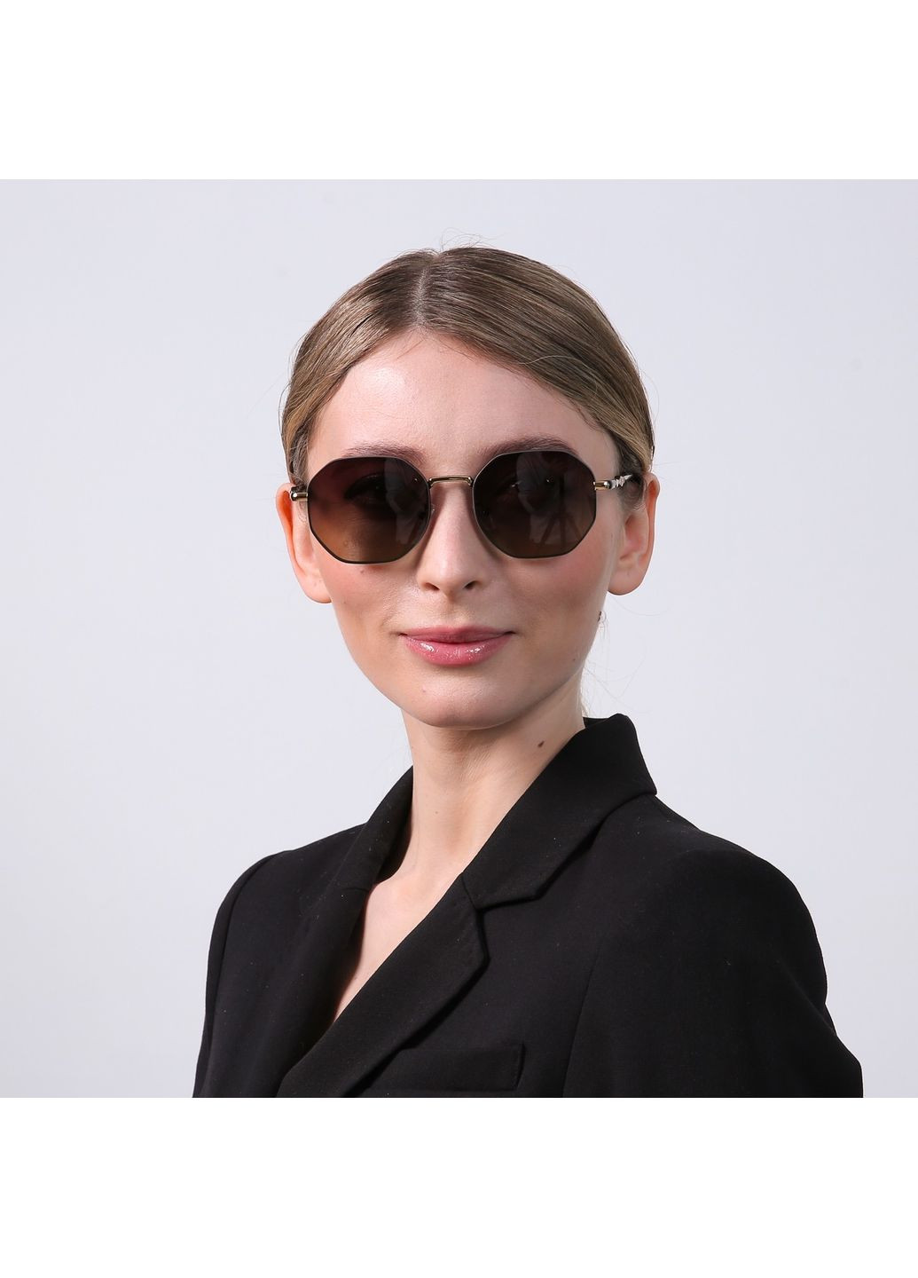 Сонцезахисні окуляри з поляризацією Фешн-класика жіночі LuckyLOOK 733-404 (322791570)