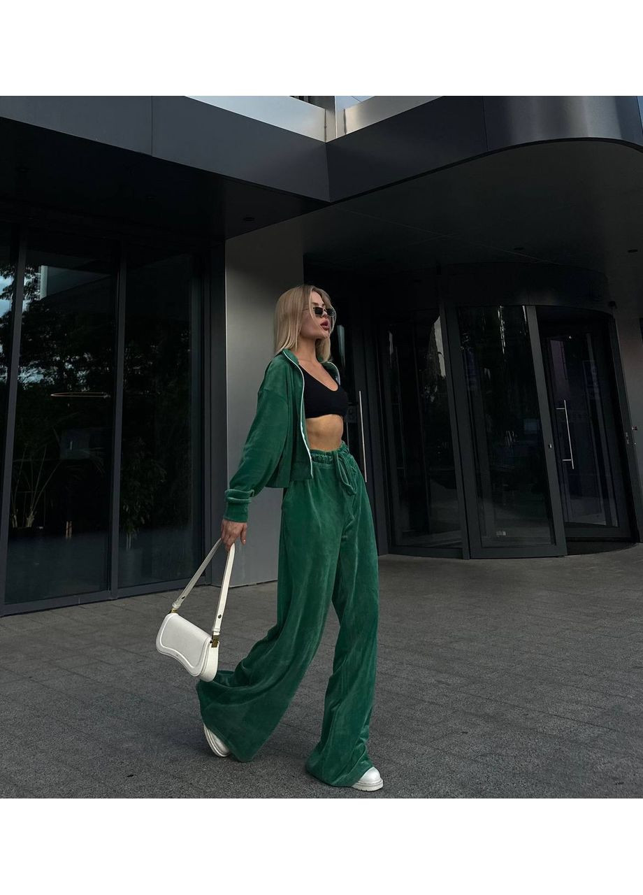 Жіночий спортивний костюм велюр для прогулянок та активного відпочинку комфортний New Trend (304647083)