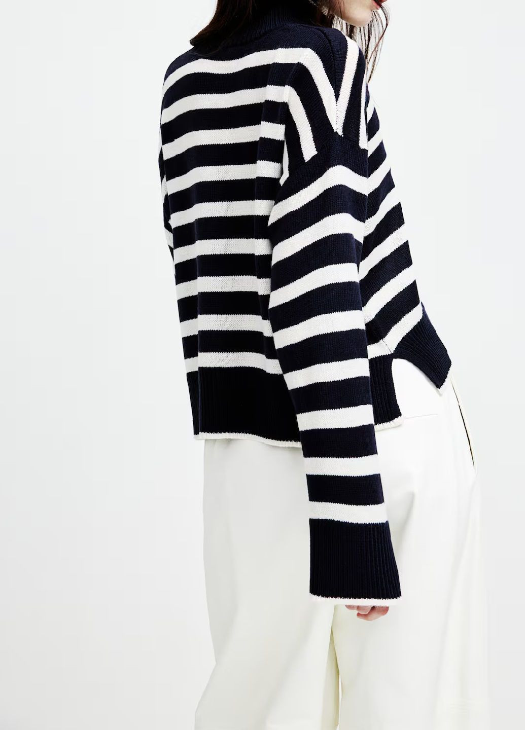 Темно-синий демисезонный свитер H&M