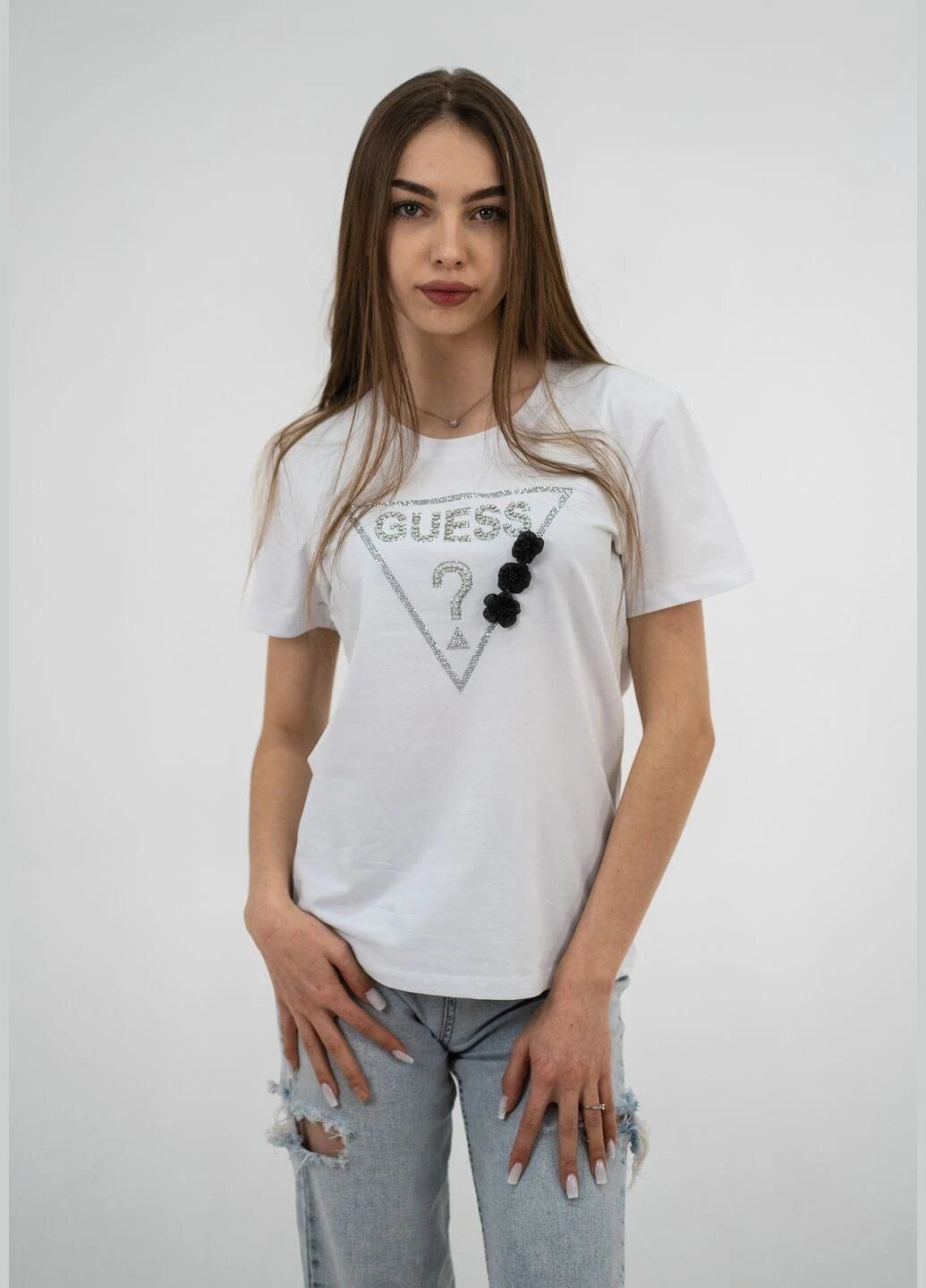 Біла літня футболка жіноча Guess