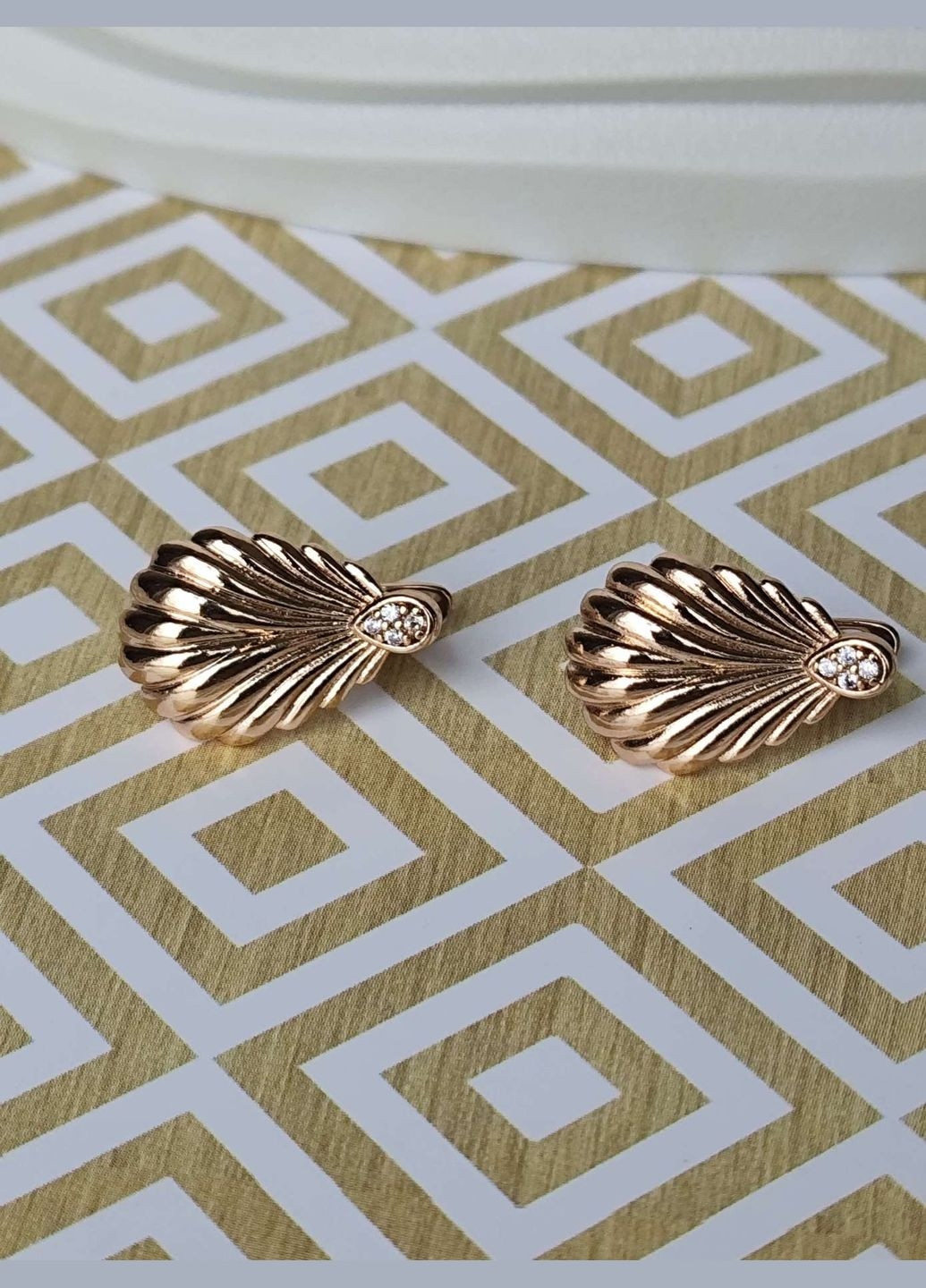 Позолочені сережки мушлі ксюпінг xuping позолота медичне золото медичний сплав Xuping Jewelry (336190269)