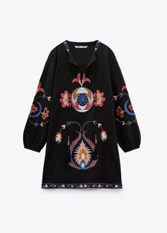 Чорна сукня вишита вишиванка орнамент узор плаття бавовна льон Zara