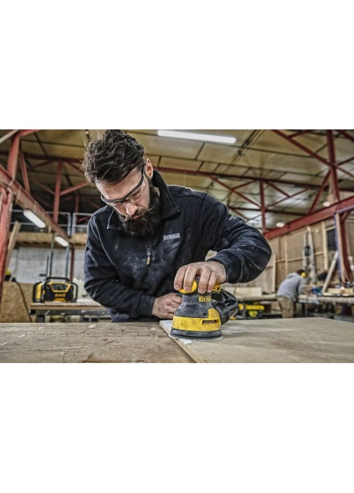 Шліфмашина ексцентрикова 280Вт 8000-12000об.хв 125мм амплітуда 2.6мм 1.28кг DeWALT (360397932)