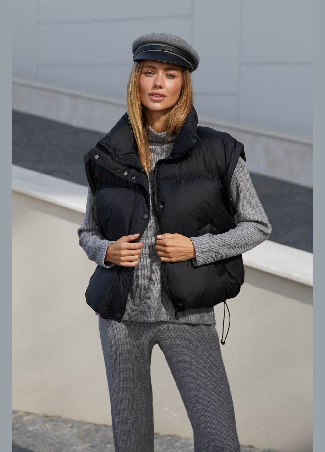 Черная зимняя куртка ST-Seventeen