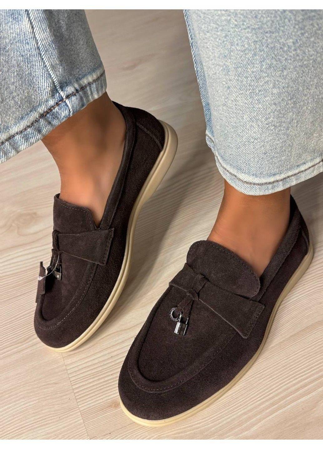 Hengji Туфлі жіночі 336-4 замшеві лофери з фурнітурою коричневі коричневий з натуральна замша, китай — всесезон (353309106)