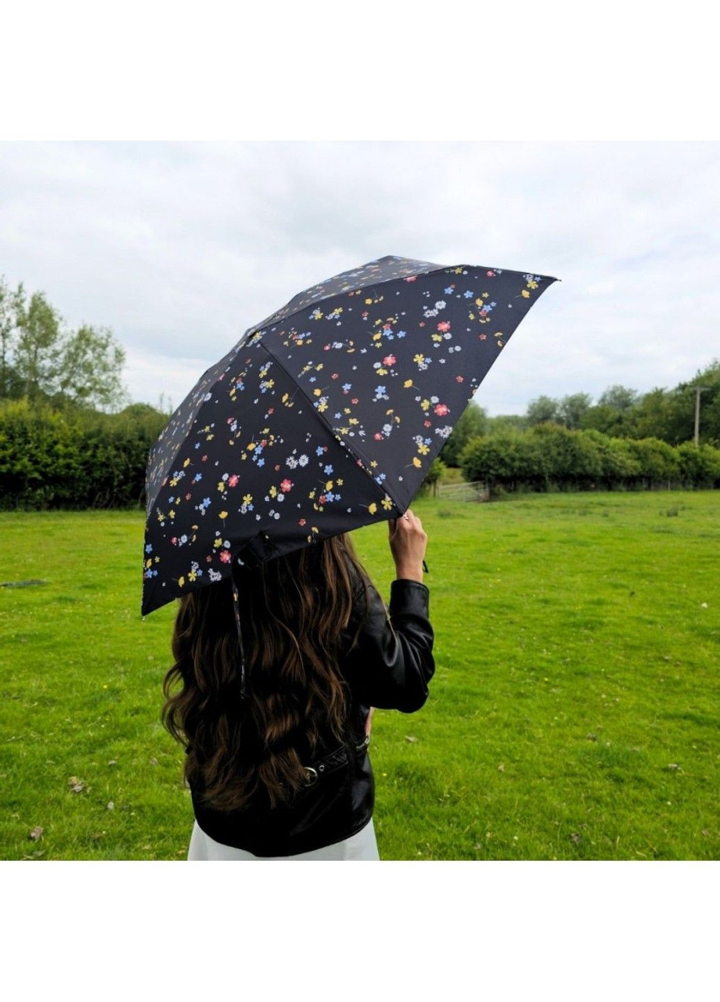 Чёрный мини зонт женский механический l501-041604 tiny-2 buttercup sprig (веточка лютика) Fulton маленький (317169267)