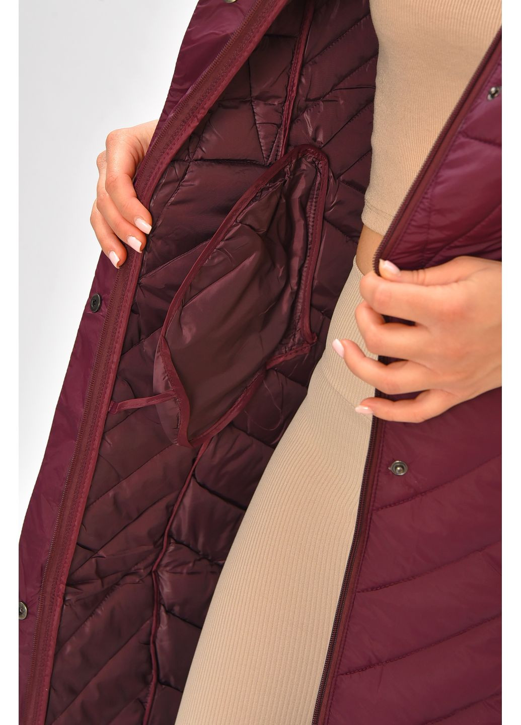 Жилетка жіноча подовжена бордового кольору Let's Shop (361658496)