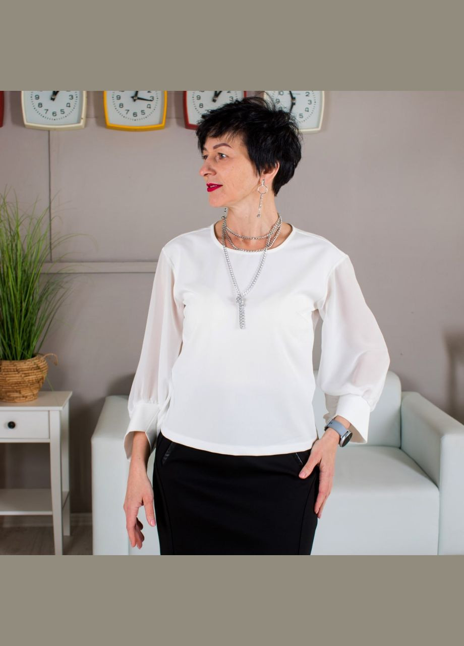 Молочная блуза с шифоновыми рукавами 121 молочная. No Brand