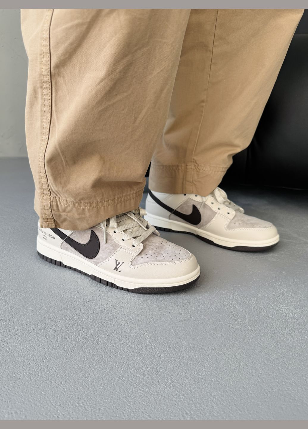 Кроссовки женские и мужские Nike SB Dunk Low x Louis Vuitton grey | Найк сб Данк низкие серые No Brand серые демисезоны (340402012)