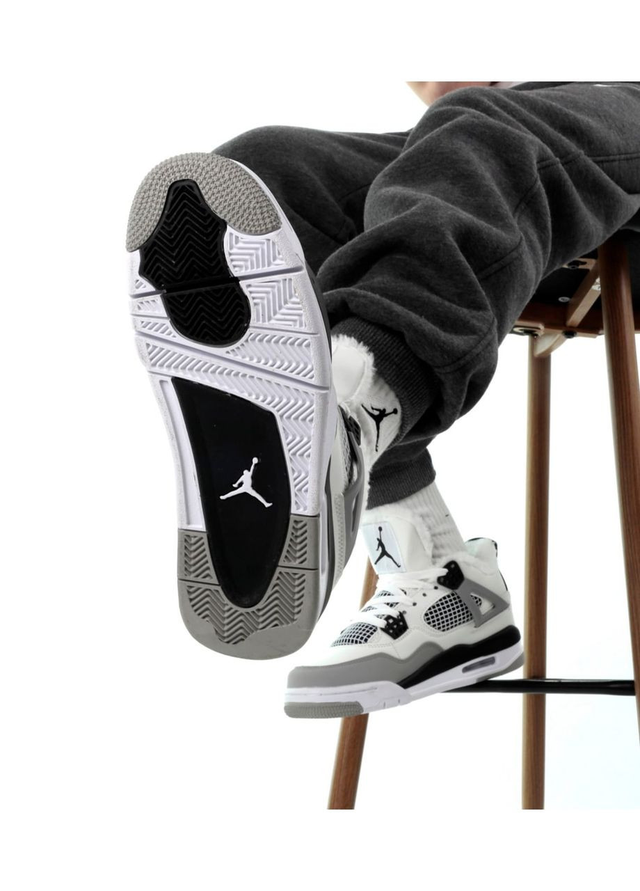 Кросівки зимові жіночі Nike Air Jordan 4 winter gray white fur | Найк Аір Джордан 4 сірі білі з хутром No Brand сірі зими (308072585)