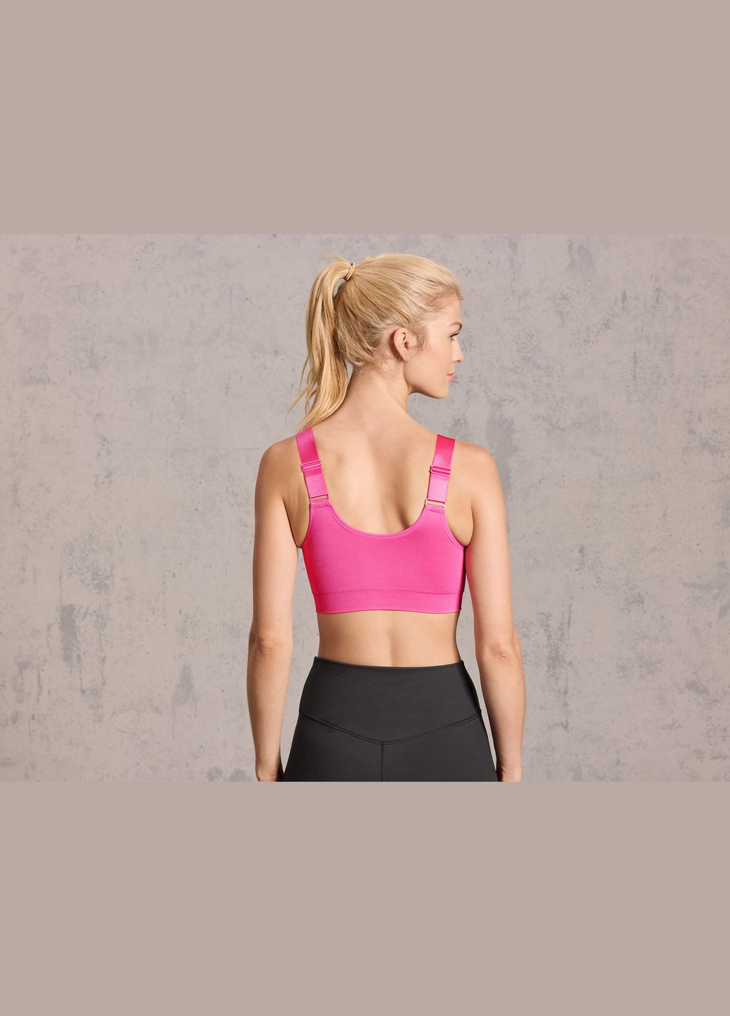 Спортивный топ бесшовный со съемными вкладками для женщины LYCRA® 434748 Crivit (332123395)