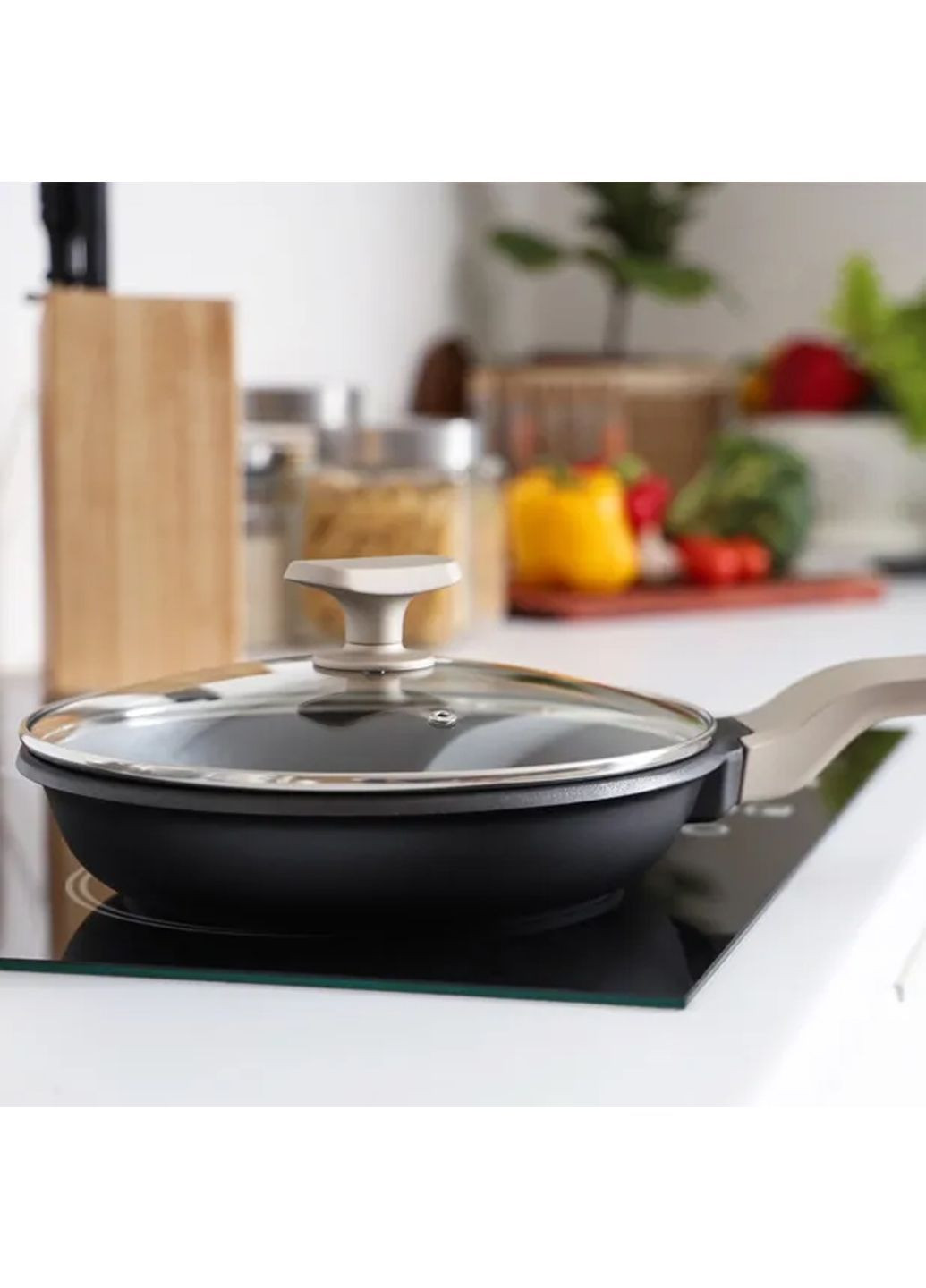 Сковорода антипригарна з кришкою 24 см MG-1166 комбінований Magio (366027293)