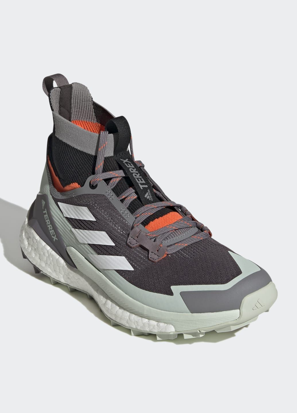 Осенние кроссовки для хайкинга terrex free hiker 2 adidas тканевые