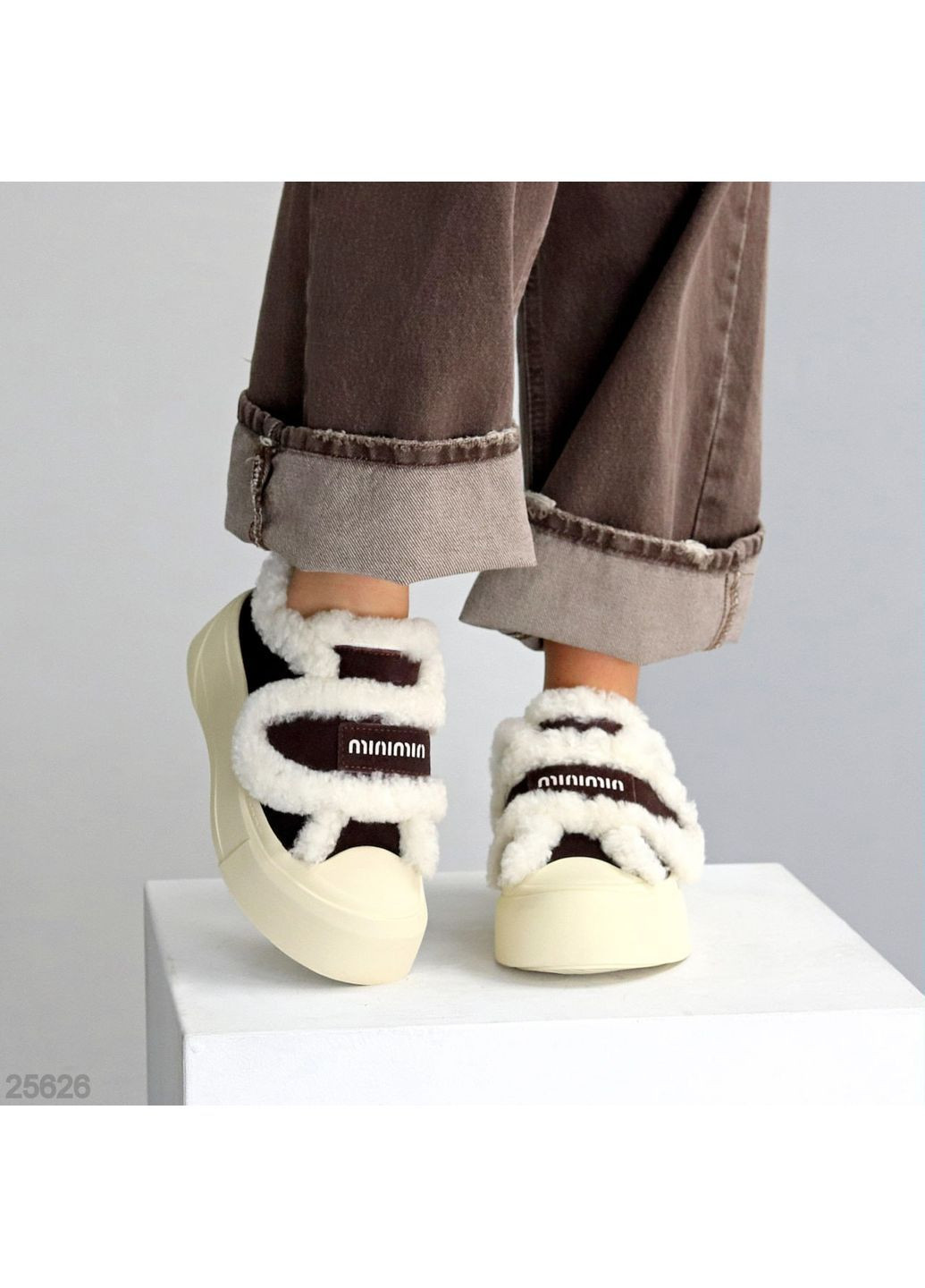 Коричневі зимові кеди автоледі Helen